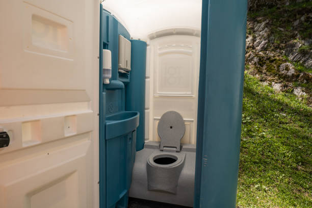 Best Porta potty rental near me  in Estancia, NM